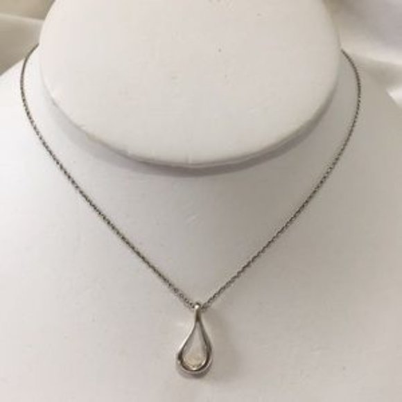 JR880 Tiffany & Co. SS Elsa Peretti Open Teardrop Pendant Necklace 16" 2.3g - Picture 1 of 10